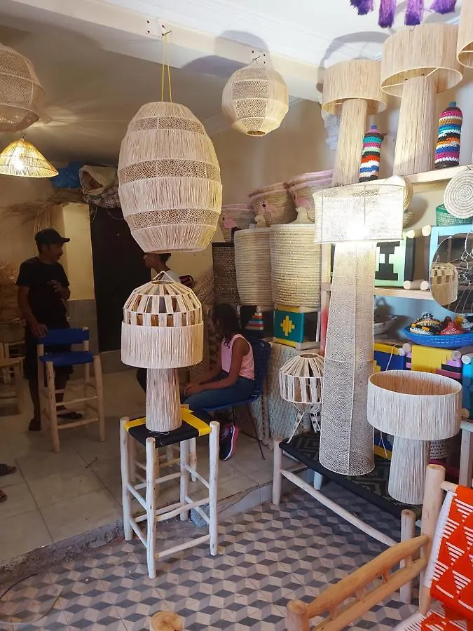 לינה וארוחת בוקר מרקש Riad Dar Karam